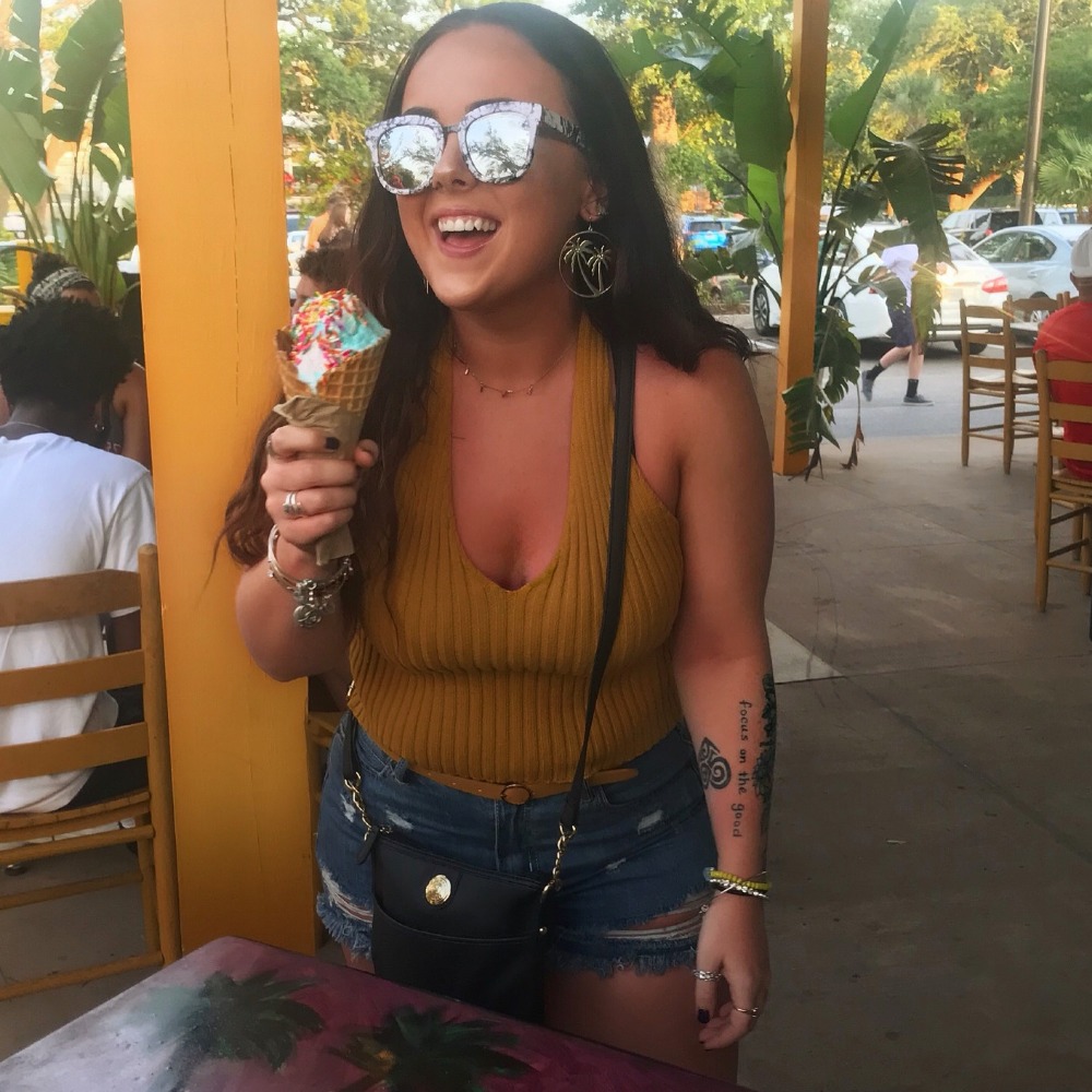 Meet your Posher, Faith